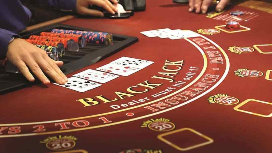 Blackjack thu hút người đông đảo tại Grand Dragon Resorts