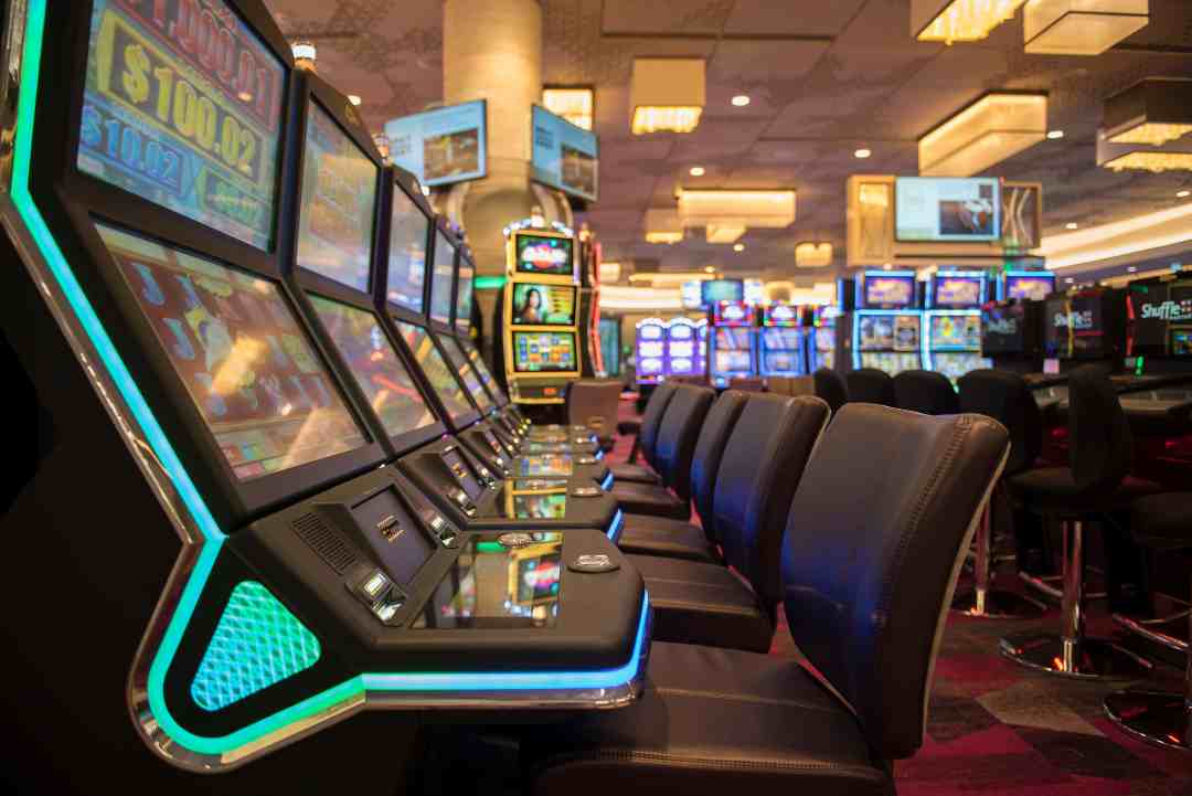 Slot machine ở sòng bạc Grand Dragon rất hiện đại