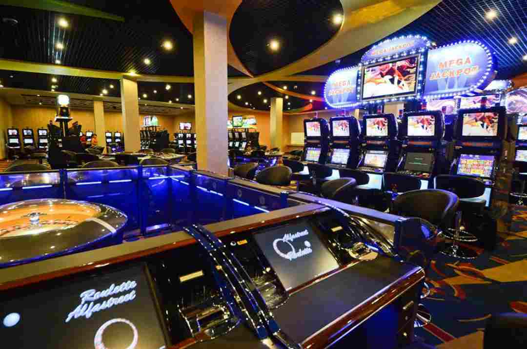 Phòng casino hiện đại, thu hút khách hàng